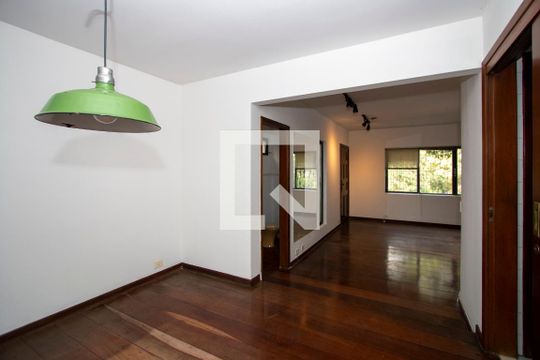 Sala de Jantar de casa à venda com 4 quartos, 261m² em Vila Madalena, São Paulo
