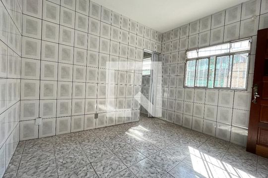 Sala de casa para alugar com 2 quartos, 80m² em Vila do Encontro, São Paulo