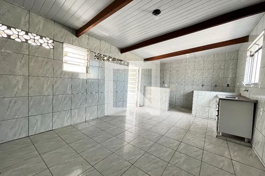 Cozinha de casa para alugar com 2 quartos, 80m² em Vila do Encontro, São Paulo