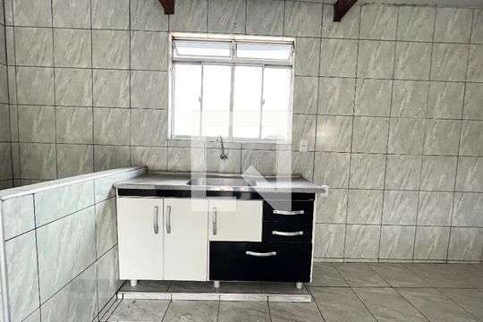 Casa para alugar com 2 quartos, 80m² em Vila do Encontro, São Paulo