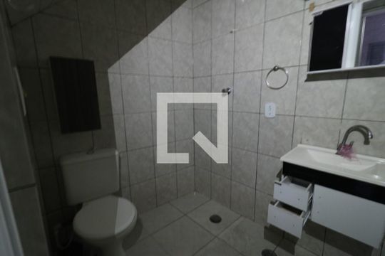 Banheiro de casa para alugar com 3 quartos, 68m² em Vila do Encontro, São Paulo