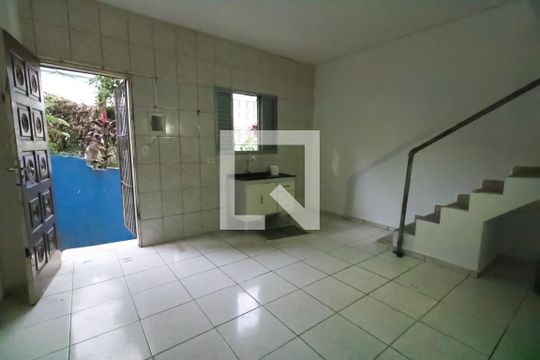 Casa para alugar com 3 quartos, 68m² em Vila do Encontro, São Paulo