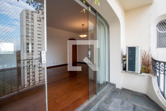 Varanda da Sala de apartamento à venda com 3 quartos, 140m² em Alto de Pinheiros, São Paulo