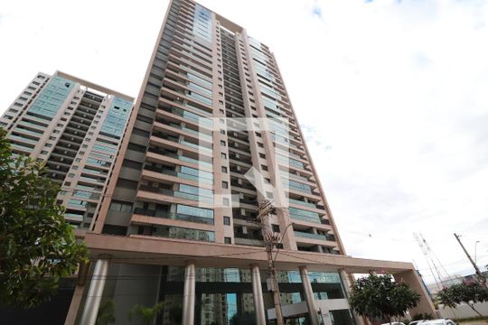 Fachada do Prédio de apartamento para alugar com 3 quartos, 137m² em Jardim Karaíba, Uberlândia