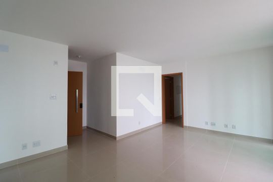 Apartamento para alugar com 3 quartos, 137m² em Jardim Karaíba, Uberlândia
