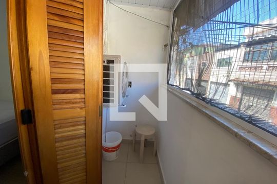 Varanda da suite de casa para alugar com 2 quartos, 100m² em Vila Buenos Aires, São Paulo
