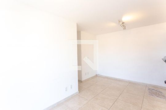 Sala de estar de apartamento para alugar com 2 quartos, 55m² em Independência, São Bernardo do Campo
