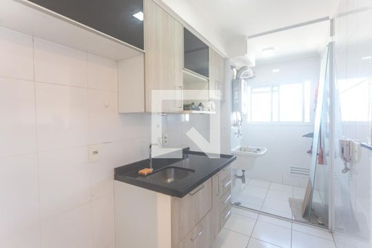 Cozinha de apartamento para alugar com 2 quartos, 55m² em Independência, São Bernardo do Campo