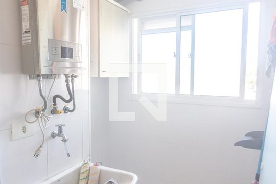 Área de serviço de apartamento para alugar com 2 quartos, 55m² em Independência, São Bernardo do Campo