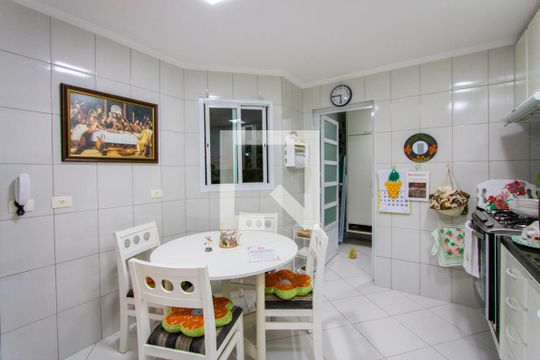 Cozinha de apartamento à venda com 3 quartos, 115m² em Vila Assunção, Santo André