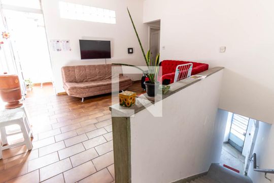 Casa à venda com 4 quartos, 162m² em Liberdade, São Paulo