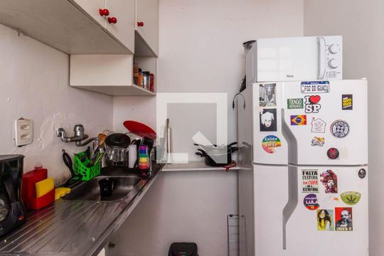 Cozinha de casa à venda com 4 quartos, 162m² em Liberdade, São Paulo
