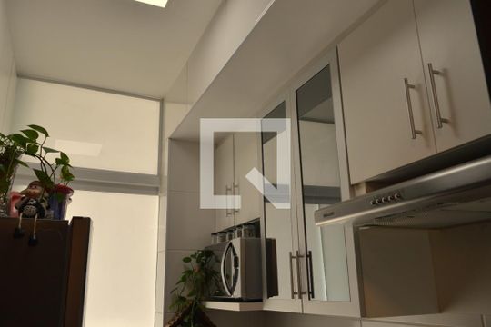 Cozinha de apartamento à venda com 2 quartos, 63m² em Alvorada, Contagem