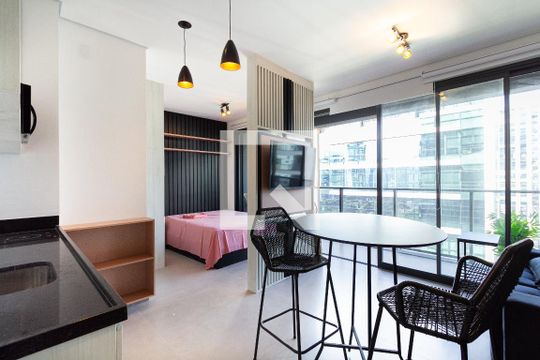 Kitnet/Studio para alugar com 1 quarto, 34m² em Vila Olímpia, São Paulo