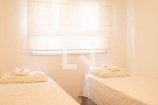 Quarto 1 de apartamento para alugar com 2 quartos, 49m² em Vila Guilherme, São Paulo