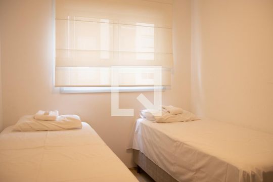 Quarto 1 de apartamento para alugar com 2 quartos, 49m² em Vila Guilherme, São Paulo