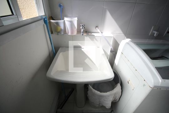 Área de Serviço de apartamento à venda com 4 quartos, 208m² em Vila Firmiano Pinto, São Paulo