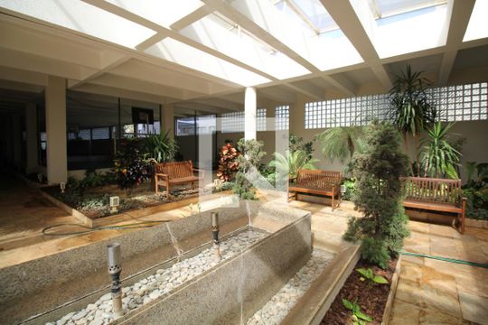 Área comum de apartamento à venda com 4 quartos, 208m² em Vila Firmiano Pinto, São Paulo