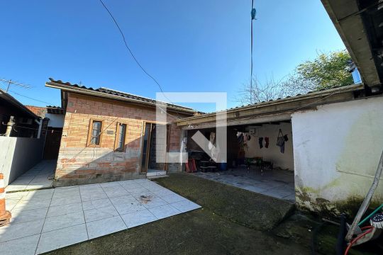 Área Externa de casa para alugar com 4 quartos, 150m² em Campina, São Leopoldo