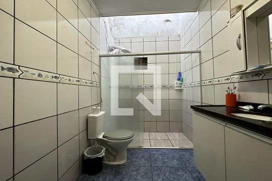 Banheiro Social de casa para alugar com 4 quartos, 150m² em Campina, São Leopoldo