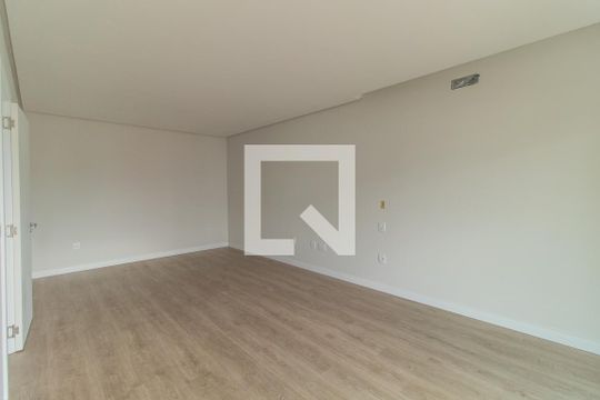 Quarto 1 de casa de condomínio à venda com 3 quartos, 200m² em Ipanema, Porto Alegre