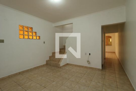 Sala de casa à venda com 3 quartos, 195m² em Parque Marajoara, Santo André