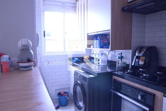 Cozinha e Área de Serviço de apartamento à venda com 2 quartos, 58m² em Novo Osasco, Osasco