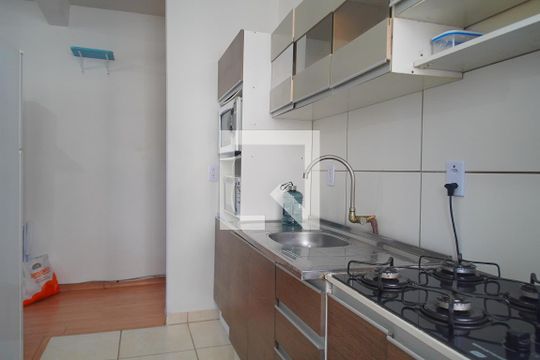 Cozinha de apartamento à venda com 2 quartos, 45m² em Operário, Novo Hamburgo