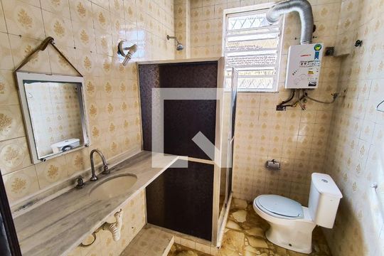 Banheiro de apartamento para alugar com 2 quartos, 67m² em Quintino Bocaiúva, Rio de Janeiro