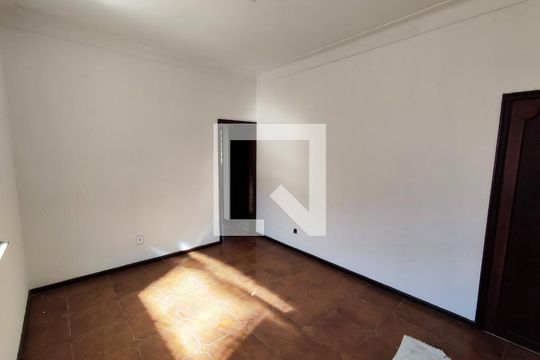 Sala de apartamento para alugar com 2 quartos, 67m² em Quintino Bocaiúva, Rio de Janeiro