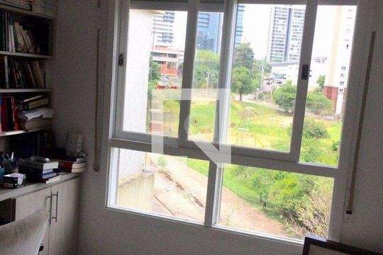 Apartamento à venda com 3 quartos, 172m² em Petrópolis, Porto Alegre