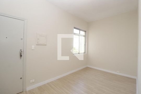 Sala de apartamento para alugar com 2 quartos, 45m² em Santana, São Paulo
