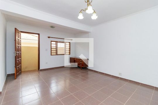 Casa para alugar com 2 quartos, 75m² em Vila Cordeiro, São Paulo