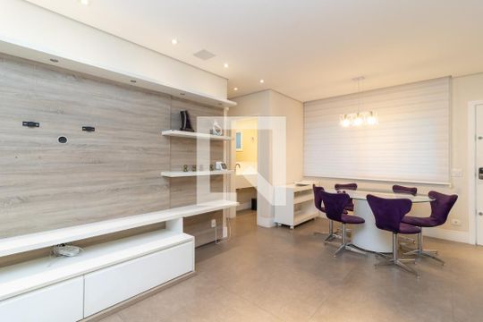 Sala de casa à venda com 4 quartos, 184m² em Água Fria, São Paulo