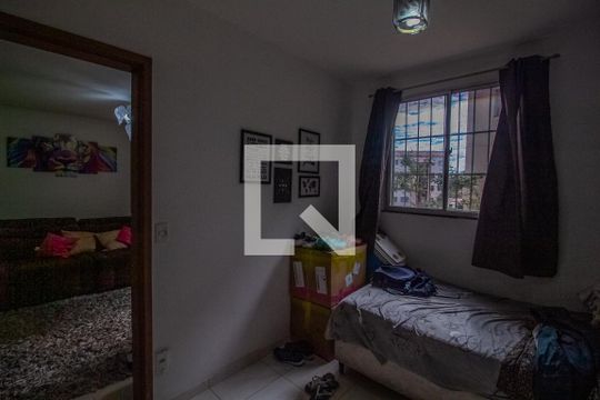 Quarto 1 de apartamento para alugar com 2 quartos, 50m² em Jardim Vitória, Vespasiano