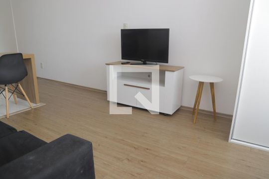 Studio de kitnet/studio à venda com 1 quarto, 28m² em Mirandópolis, São Paulo