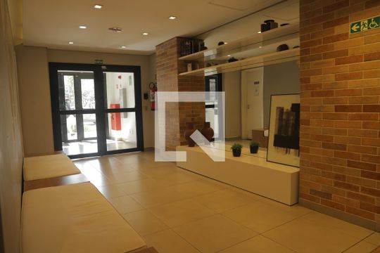 Área comum de kitnet/studio para alugar com 1 quarto, 28m² em Mirandópolis, São Paulo