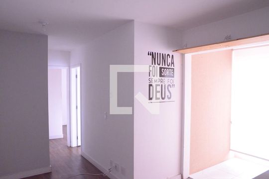 Sala de apartamento para alugar com 2 quartos, 48m² em Santa Maria, Osasco