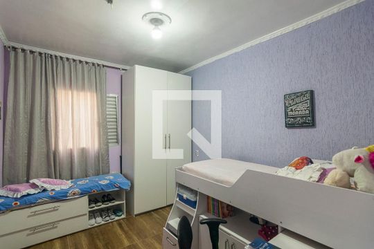 Quarto 2 de casa à venda com 4 quartos, 200m² em Jardim Santo Alberto, Santo André