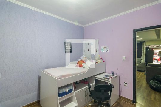 Quarto 2 de casa à venda com 4 quartos, 200m² em Jardim Santo Alberto, Santo André