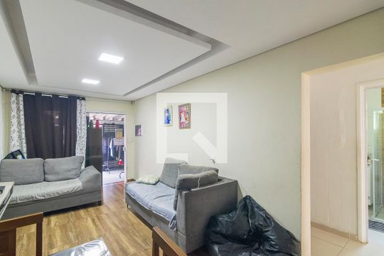 Sala de casa à venda com 4 quartos, 200m² em Jardim Santo Alberto, Santo André