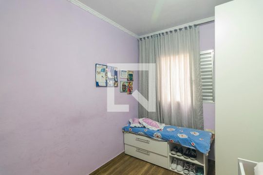 Quarto 2 de casa à venda com 4 quartos, 200m² em Jardim Santo Alberto, Santo André
