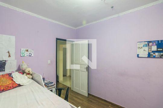 Quarto 2 de casa à venda com 4 quartos, 200m² em Jardim Santo Alberto, Santo André