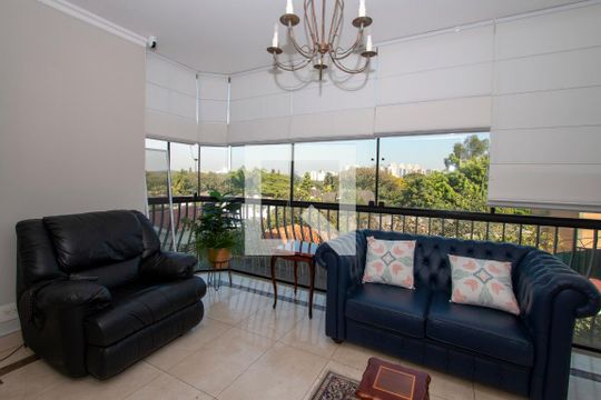 Sala de Estar de apartamento à venda com 4 quartos, 210m² em Vila Madalena, São Paulo