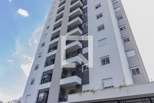 Fachada de apartamento à venda com 3 quartos, 76m² em Vila Floresta, Santo André