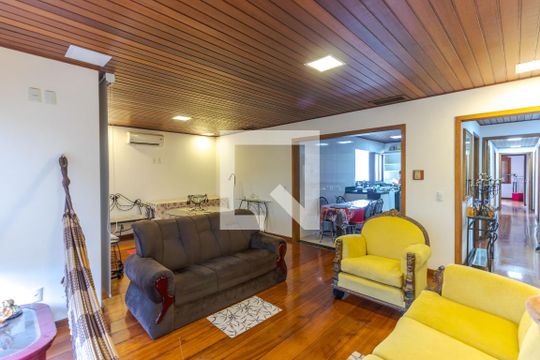 Sala de apartamento à venda com 4 quartos, 156m² em Vila Ipiranga, Porto Alegre