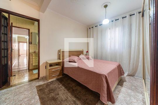 Quarto 1 de casa à venda com 4 quartos, 202m² em Jardim Santo Alberto, Santo André