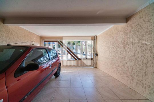 Garagem de casa à venda com 4 quartos, 202m² em Jardim Santo Alberto, Santo André