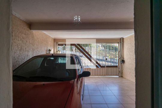 Vista de casa à venda com 4 quartos, 202m² em Jardim Santo Alberto, Santo André