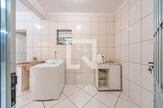 Área de Serviço de casa à venda com 4 quartos, 202m² em Jardim Santo Alberto, Santo André